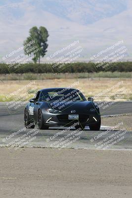 media/Sep-15-2024-Speed Ventures (Sun) [[7a54f7ed2f]]/Yellow Group/Session 1 (Outside Grapevine)/